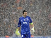 开云体育app-绿茵场上的绝杀与乒乓台前的惊艳，当韩国足球与樊振东同时点亮世界