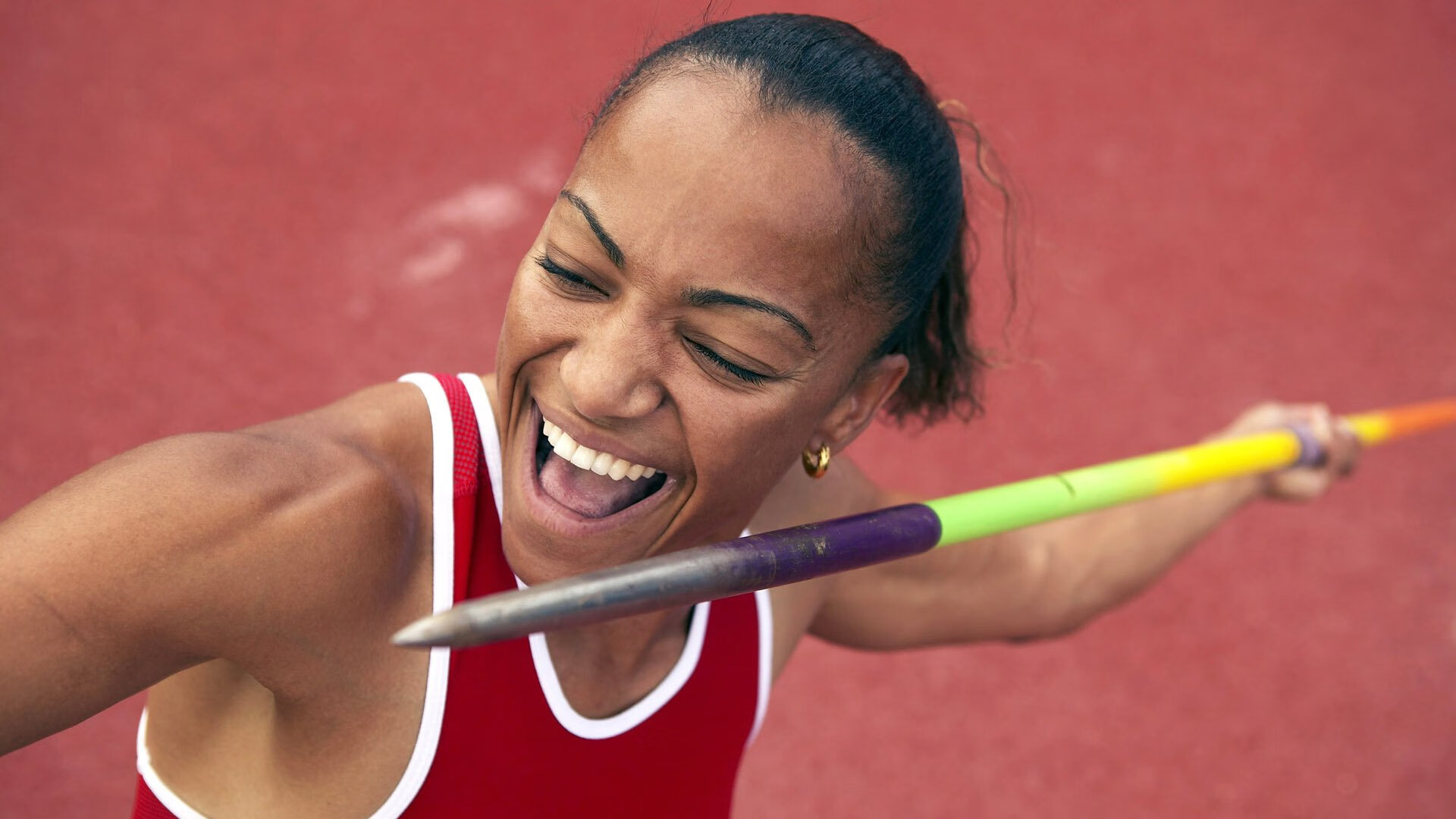 当神话照进现实，希腊压哨奇迹与内马尔的英超接管时刻