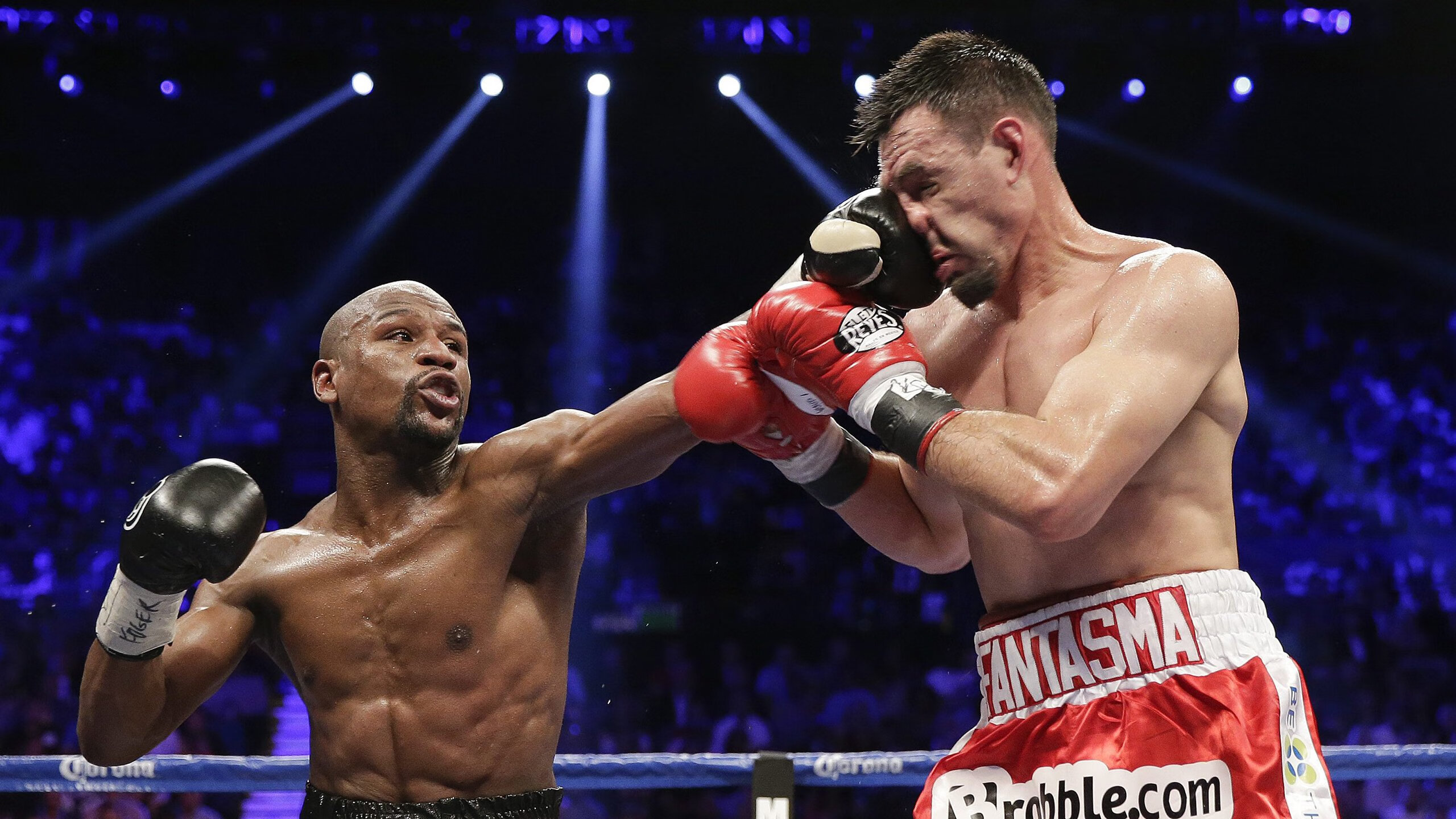 英超争冠之夜,拉梅洛关键回合不手软